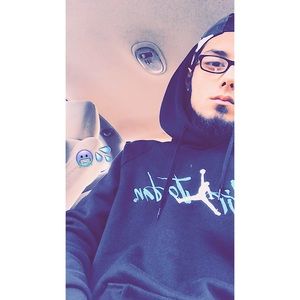 Meet your Posher, Eric